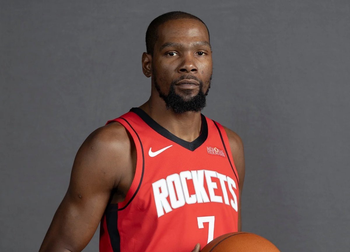 STAR SPORTS-杜兰特赛事官方发布突破纪录新规，瑞士队争议不断！的简单介绍